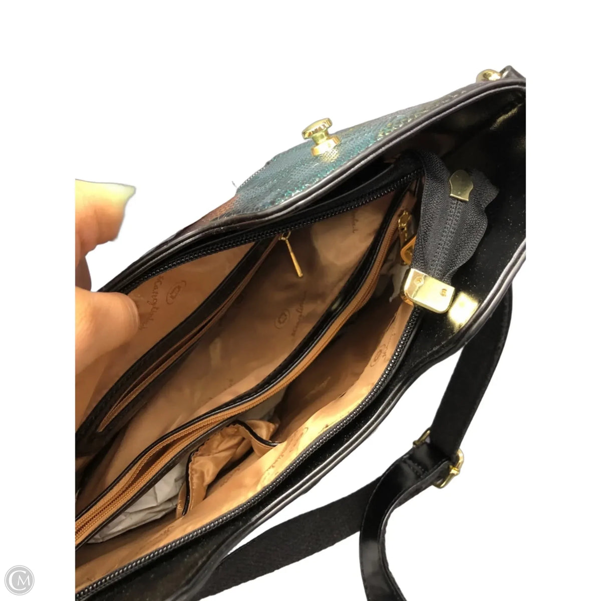 Crossbody By Clothes Mentor, Size: Medium