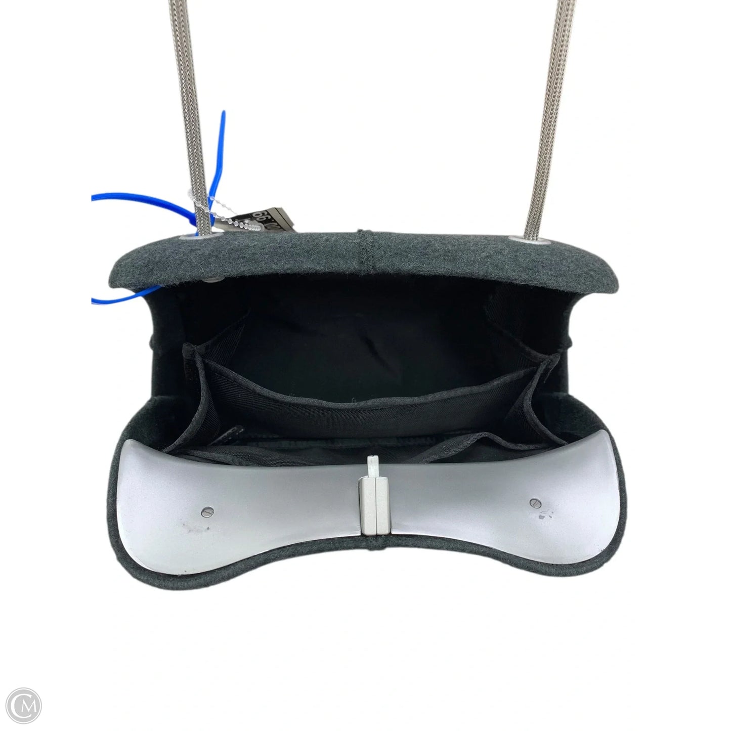 Crossbody Luxury Designer By Chanel, Size: Medium