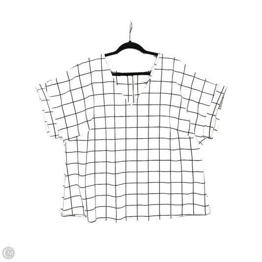 Top Short Sleeve By Melloday In White, Size: 2x