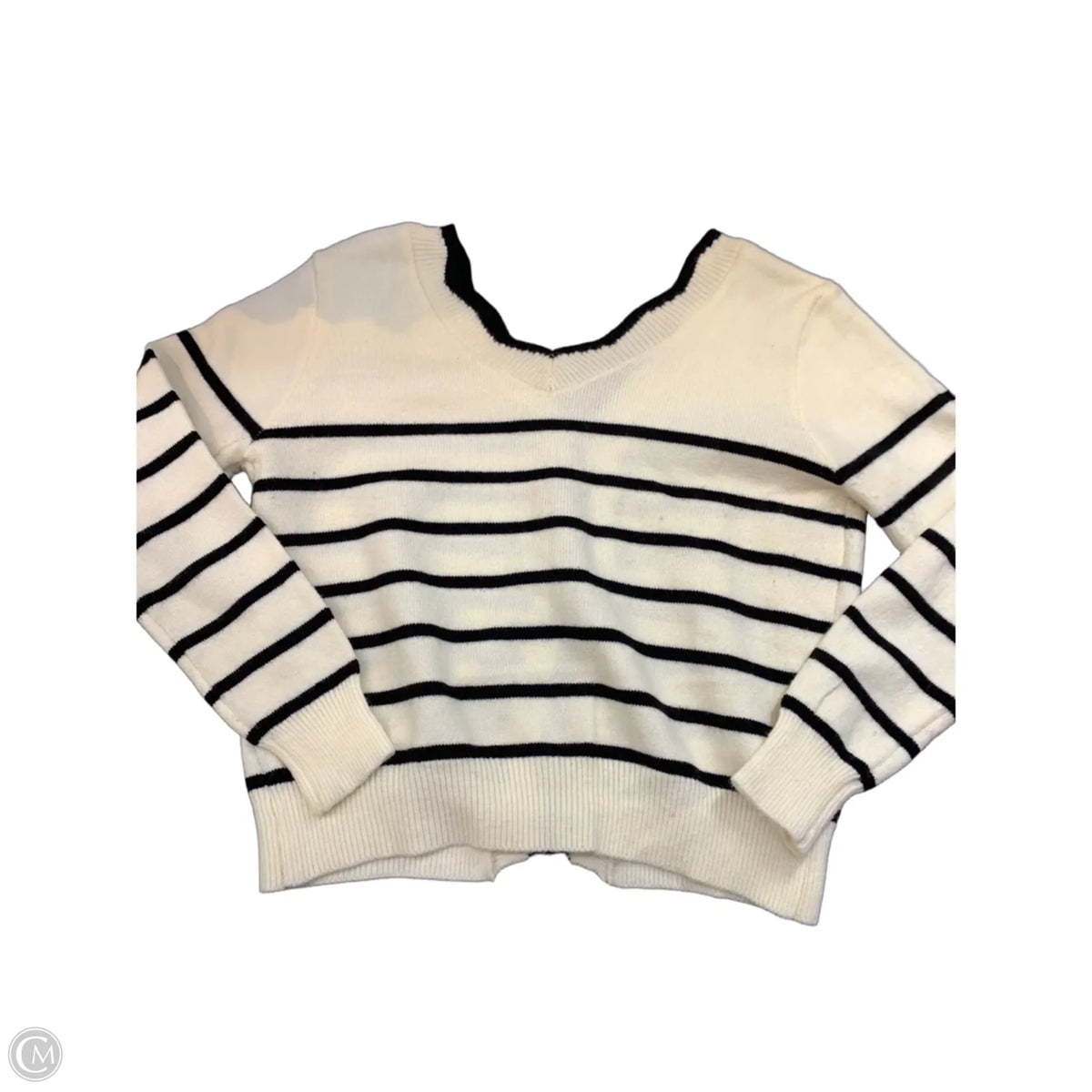Sweater By Clothes Mentor In Black & White, Size: M