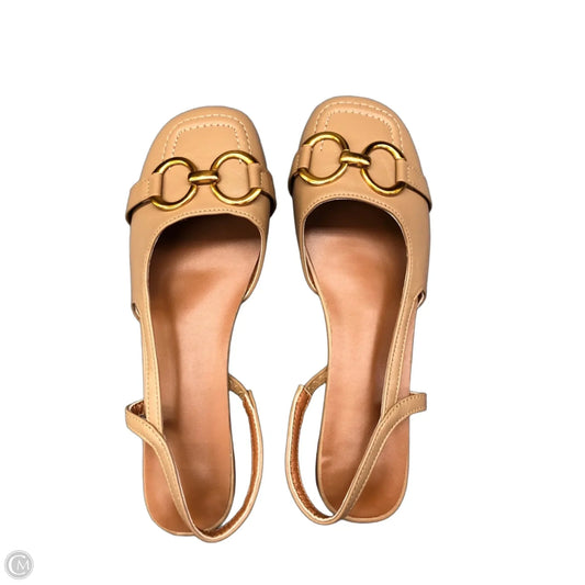 Shoes Flats By Clothes Mentor In Tan, Size: 9.5