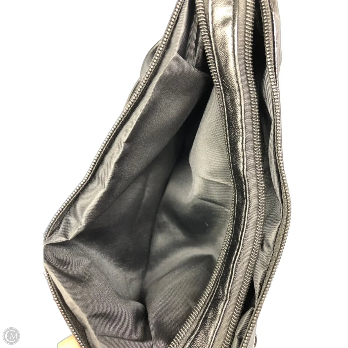 Handbag By Clothes Mentor, Size: Medium