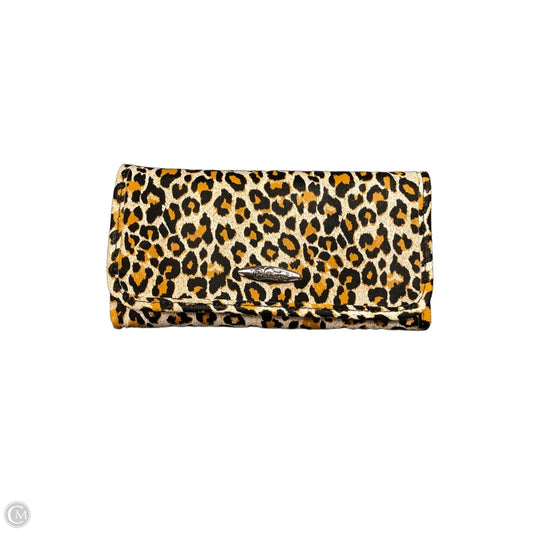 Wallet By Clothes Mentor, Size: Medium