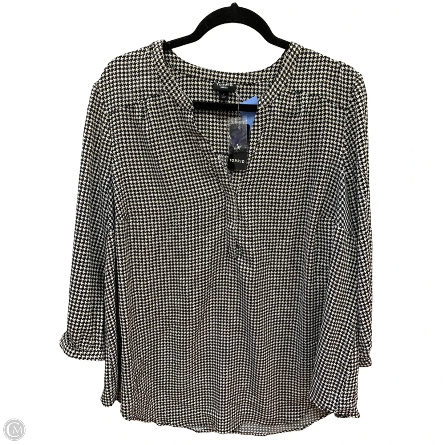 Top Long Sleeve By Torrid In Black & White, Size: 2x