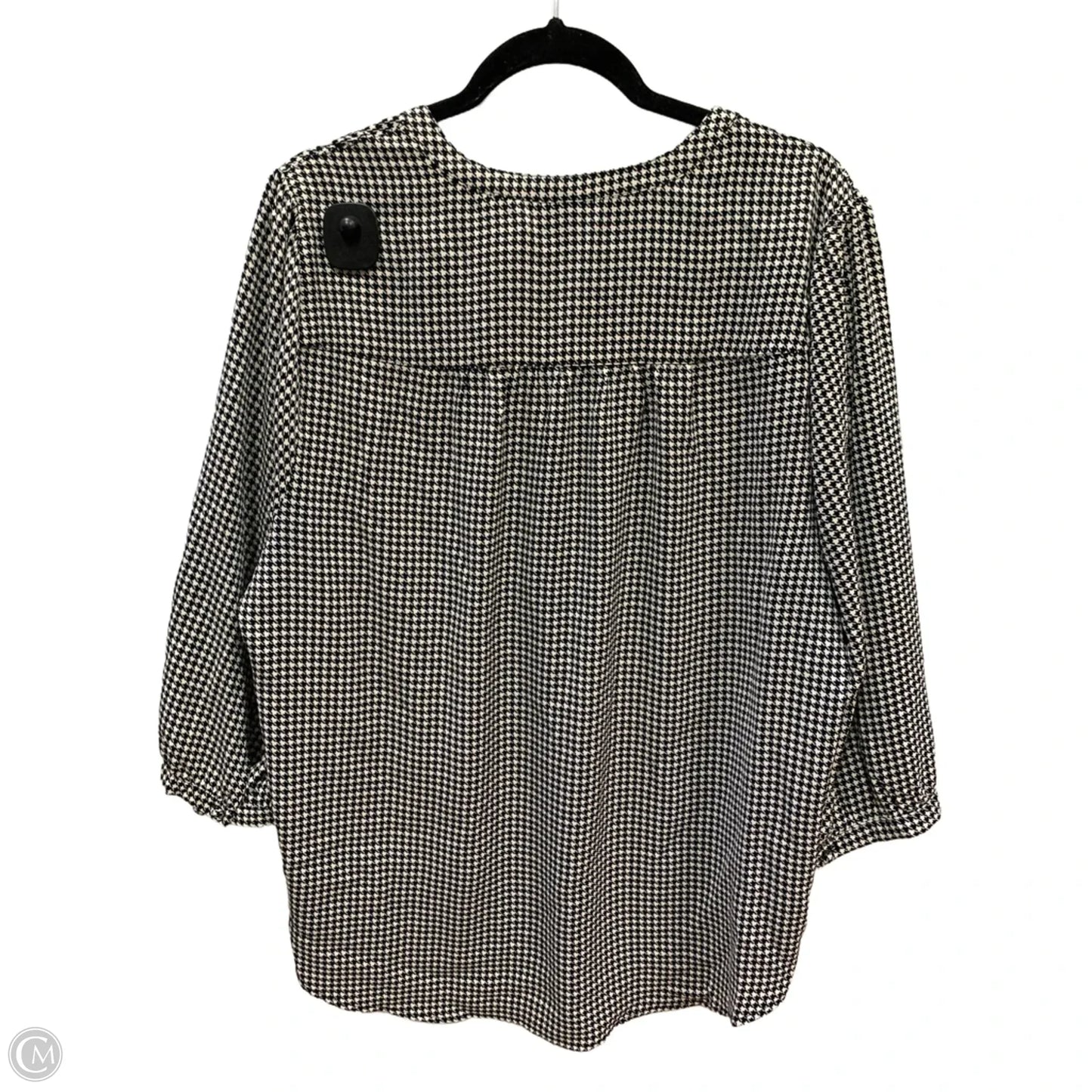 Top Long Sleeve By Torrid In Black & White, Size: 2x