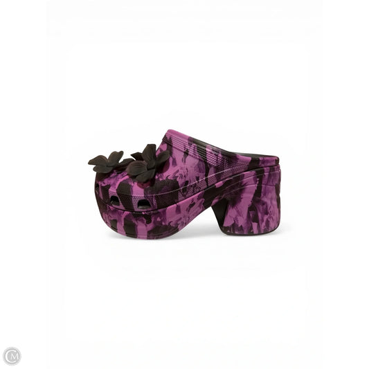 Sandals Heels Platform By Crocs In Black & Purple, Size: 9