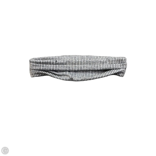 Accessory Tag By Clothes Mentor, Size: Small