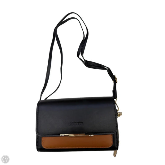 Crossbody By Clothes Mentor, Size: Small