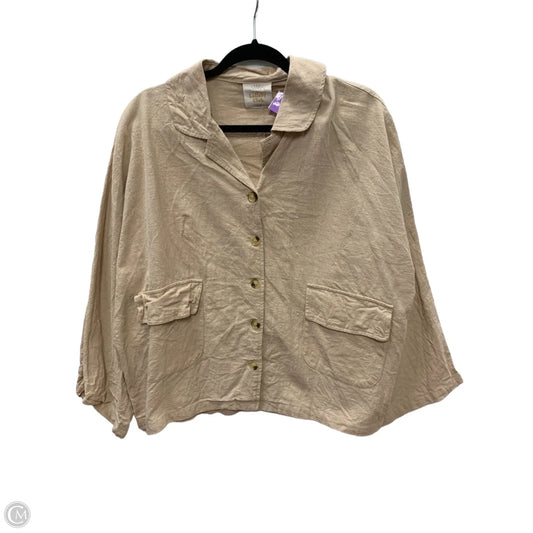 Top Short Sleeve By Clothes Mentor In Beige, Size: S