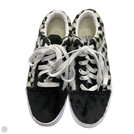 Shoes Flats By Vans In Black & White, Size: 6