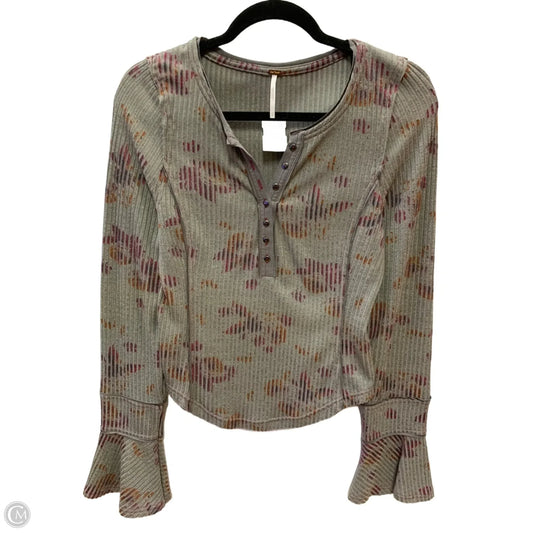 Top Long Sleeve By Free People In Grey, Size: M