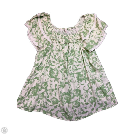 Top Short Sleeve By Cato In Green, Size: 18