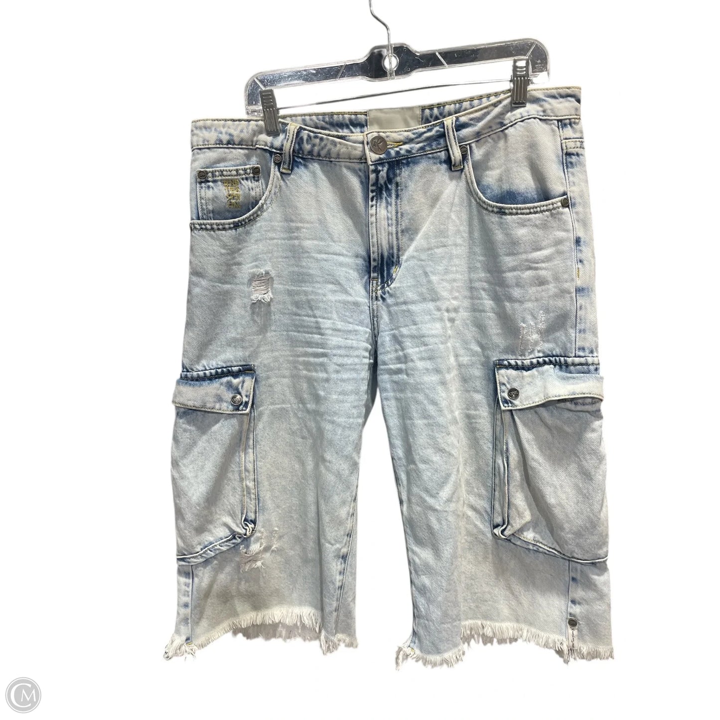 Shorts By Clothes Mentor In Blue Denim, Size: L