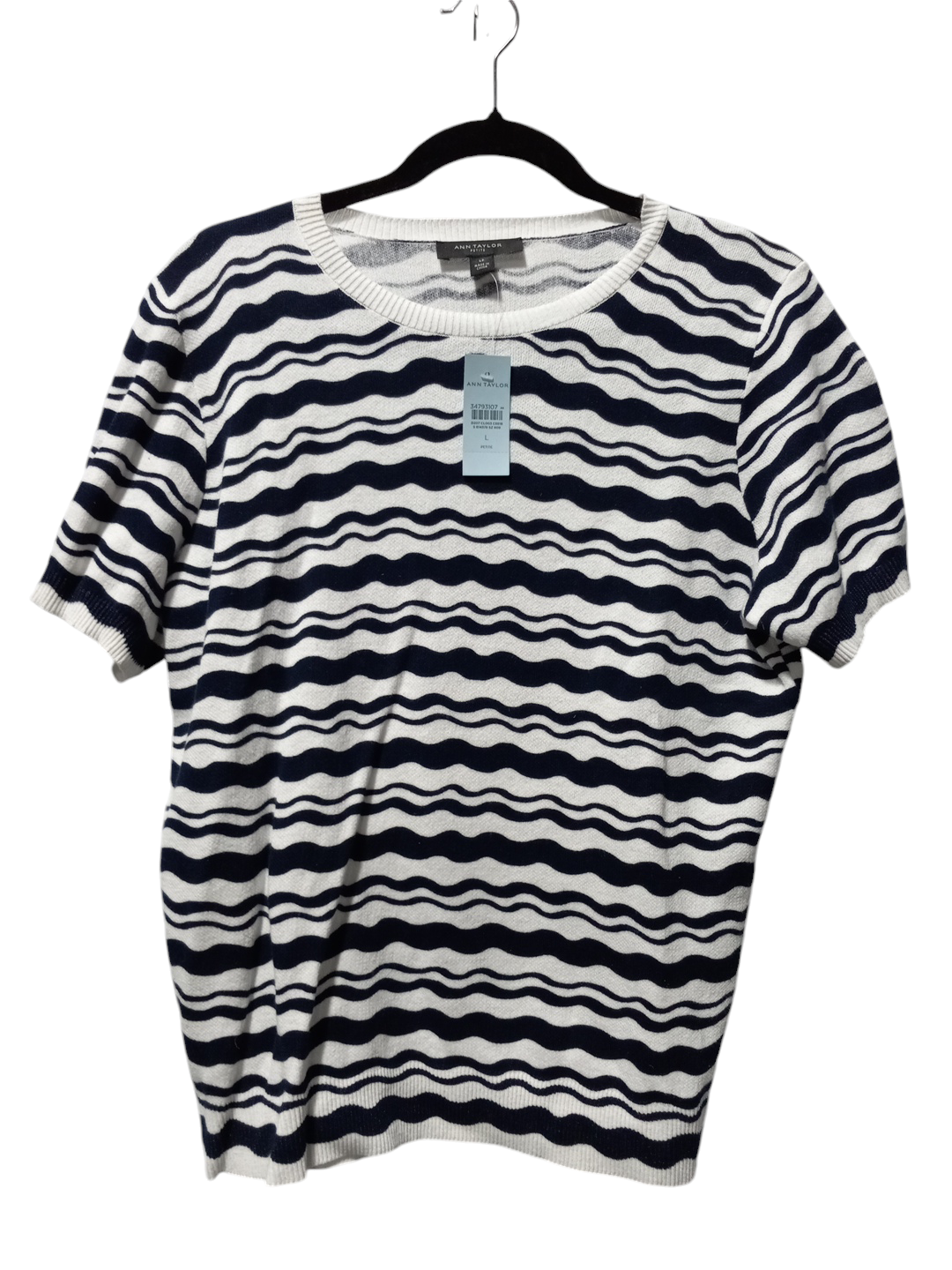 Top Short Sleeve By Ann Taylor In Striped Pattern, Size: Petite L