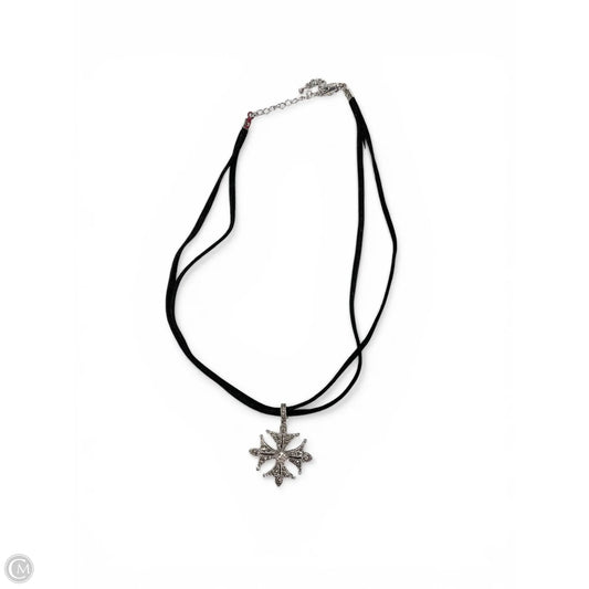 Necklace Choker & Collar By Clothes Mentor