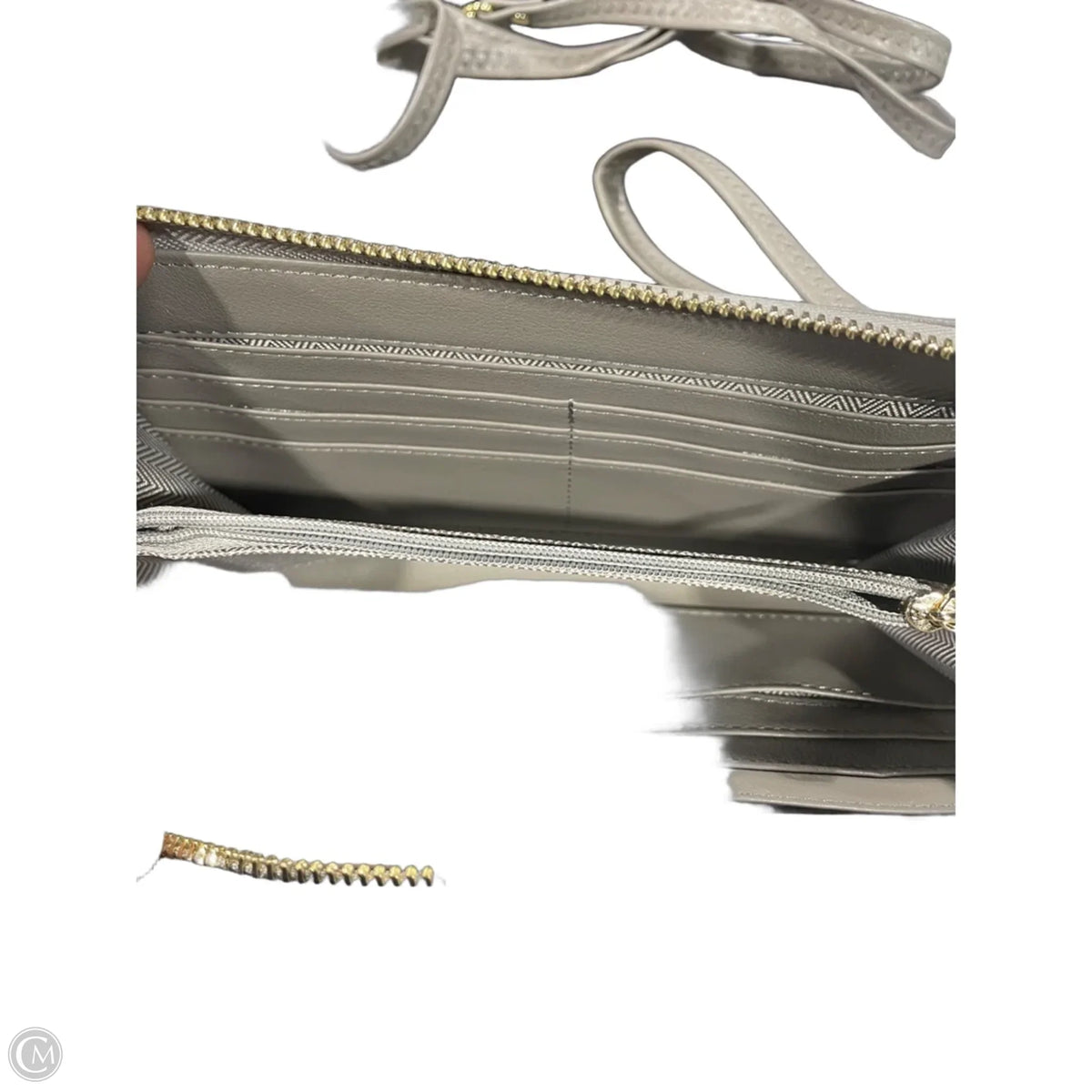Crossbody By Clothes Mentor, Size: Medium