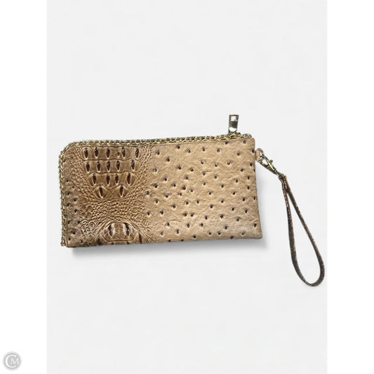 Wristlet By Clothes Mentor, Size: Large