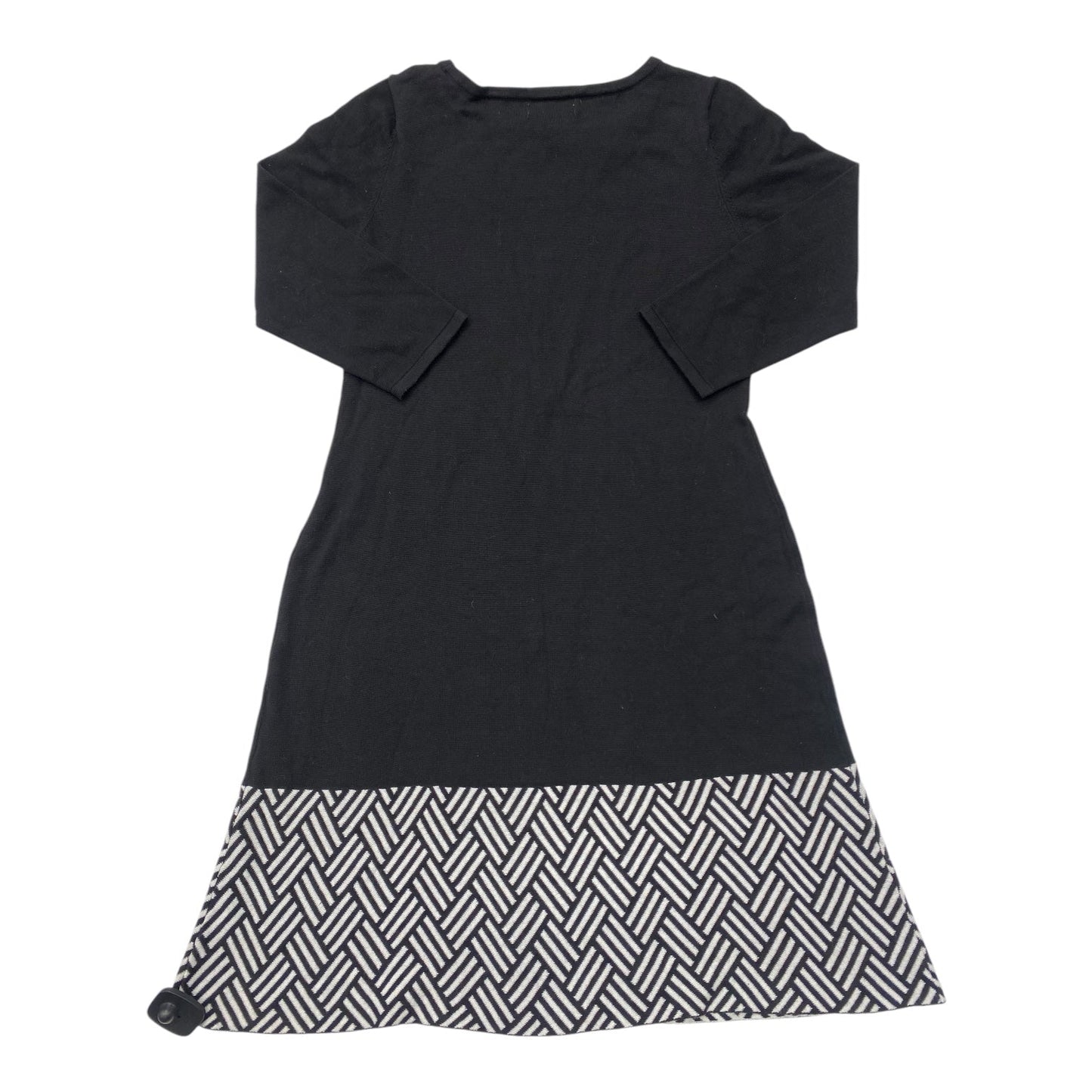 Dress Casual Short By Nine West In Black & White, Size: M