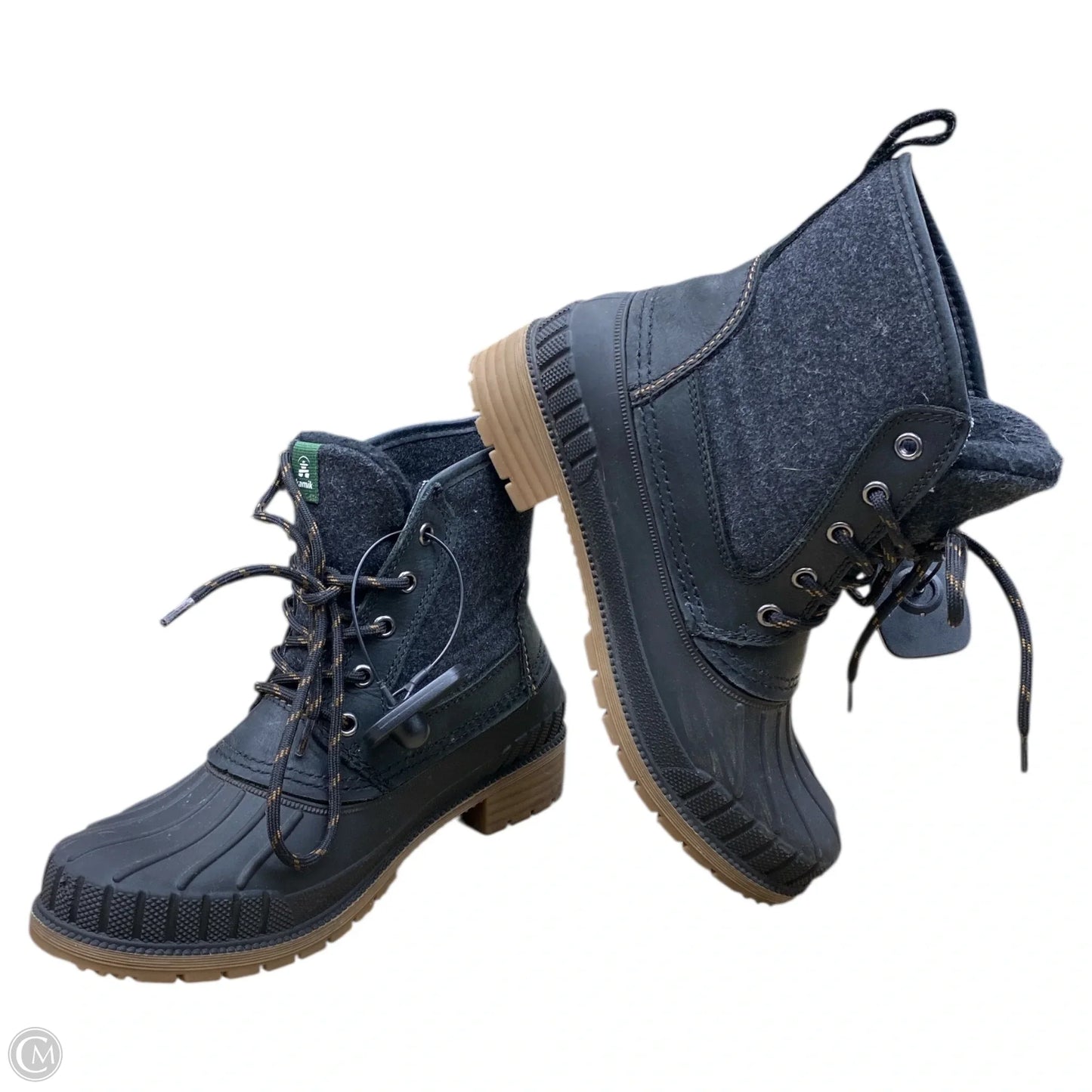 Boots Ankle Flats By Kamik In Black, Size: 8