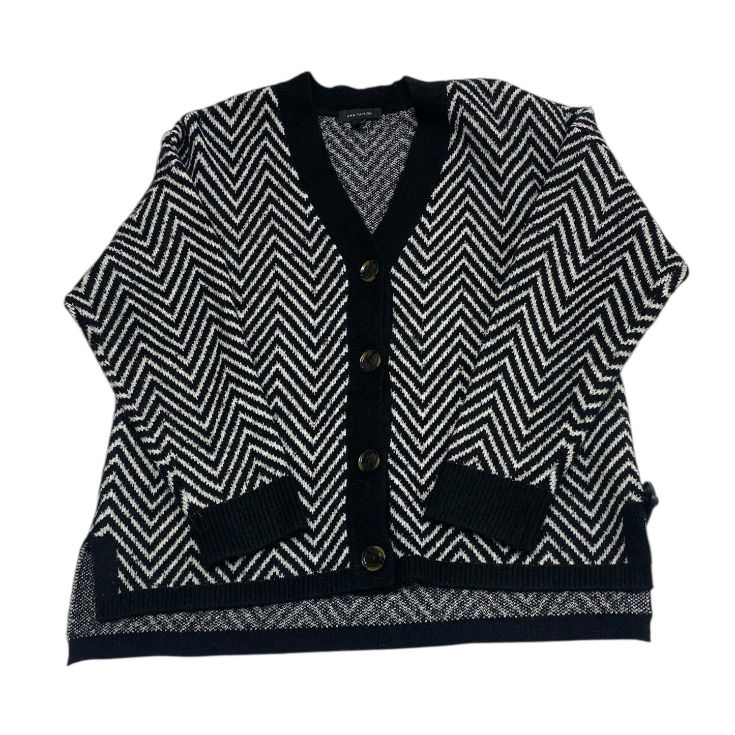 Sweater Cardigan By Ann Taylor In Black & White, Size: L