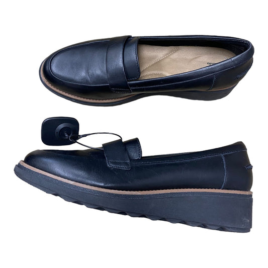 Shoes Flats By Clarks In Black, Size: 9.5