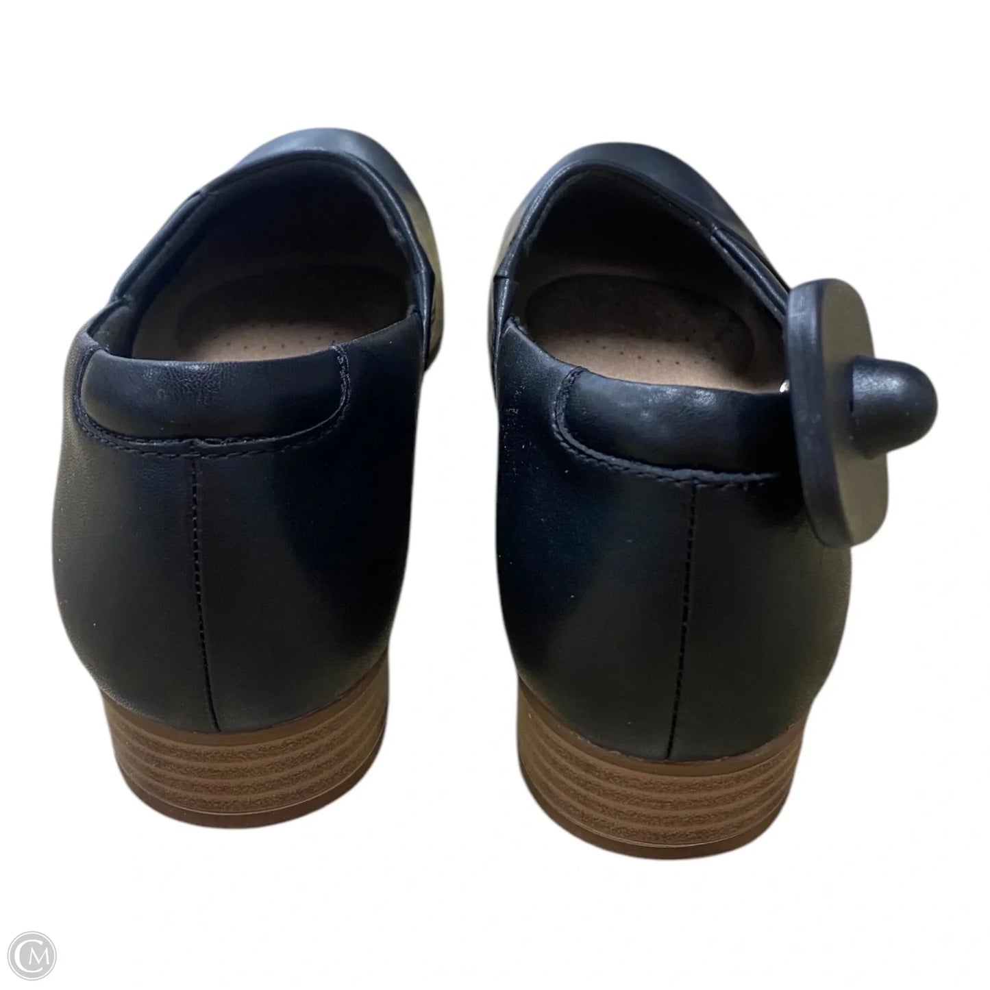 Shoes Flats By Clarks In Black, Size: 7