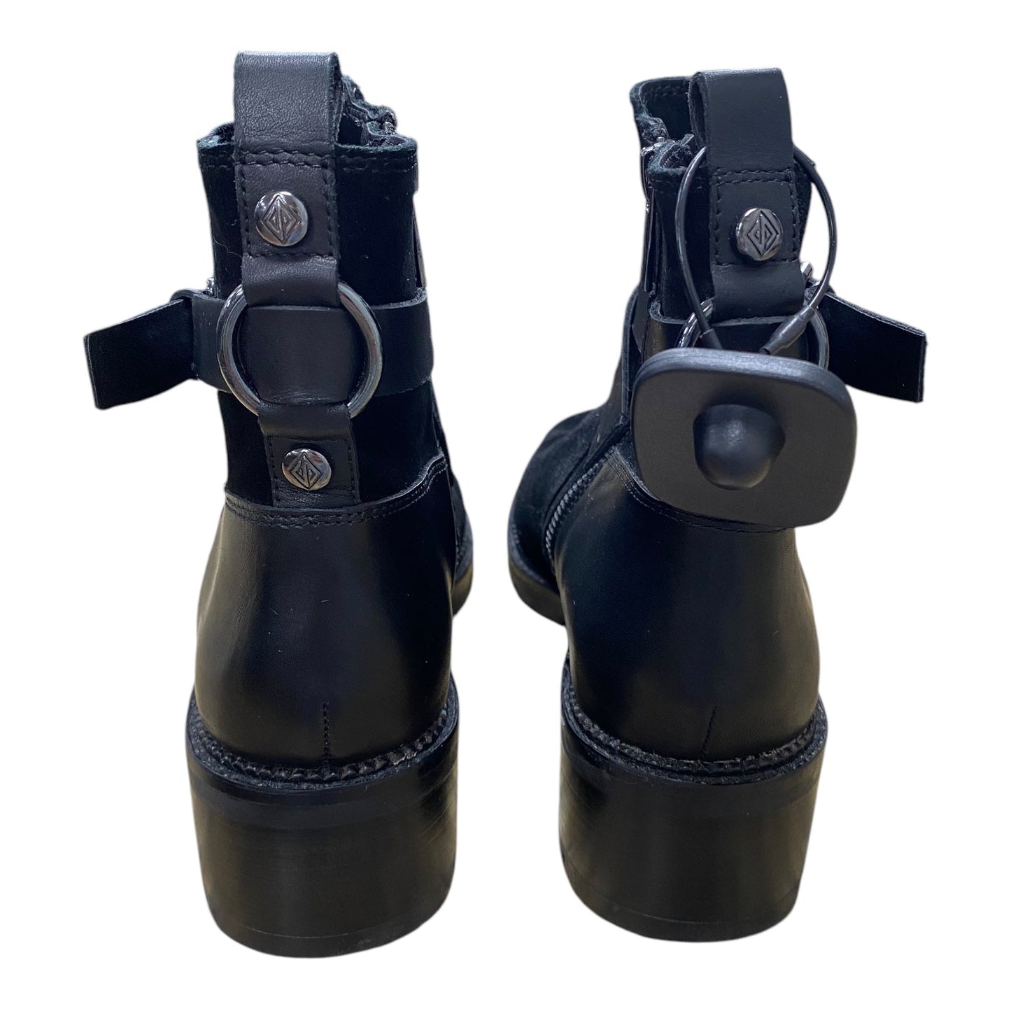 Boots Ankle Flats By Donald Pliner In Black, Size: 8