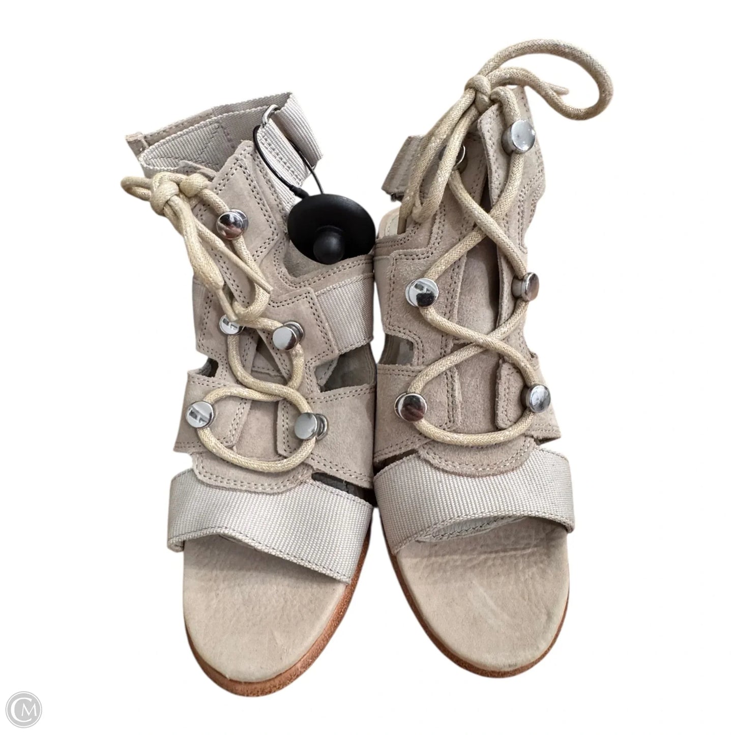 Shoes Designer By Sorel In Beige, Size: 7