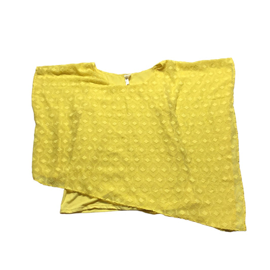 Yellow Top Short Sleeve Chenault, Size L