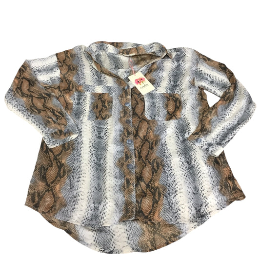 Top Long Sleeve By Entro In Snakeskin Print, Size: S