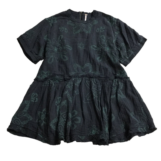 Dress Casual Short By Free People In Green & Grey, Size: Xs