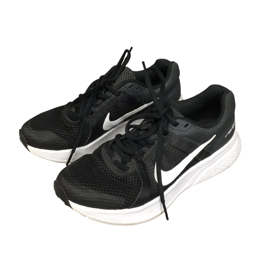 Shoes Athletic By Nike In Black & White, Size: 6.5