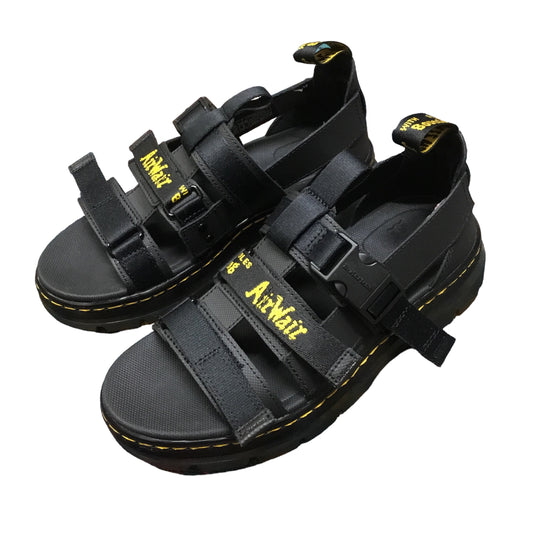 Black Sandals Flats Dr Martens, Size 8