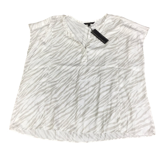 Top Short Sleeve By Banana Republic In Grey & White, Size: Xl