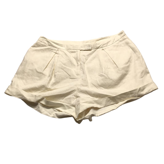 Cream Shorts Forever 21, Size 1x