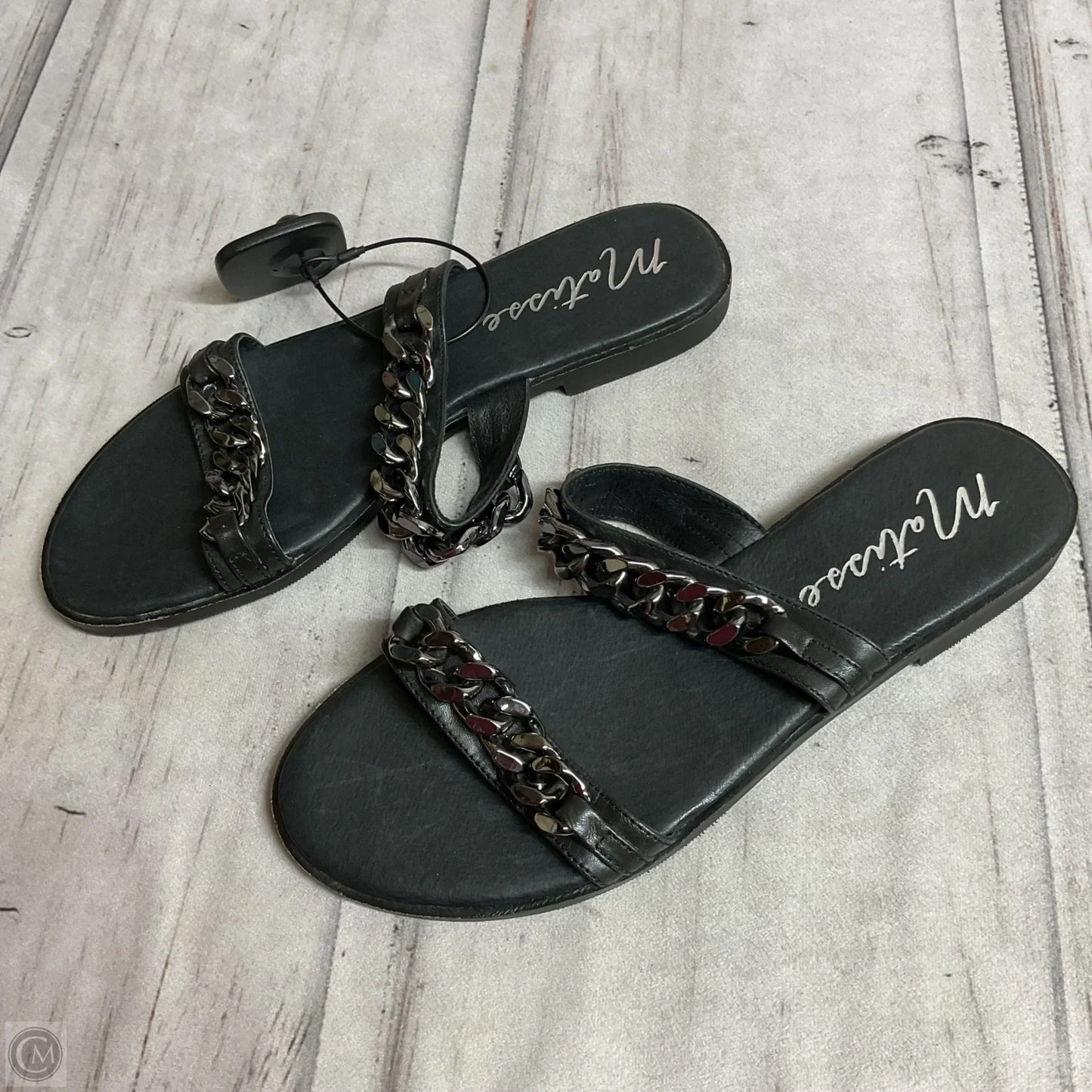 Sandals Flats By Matisse In Black, Size: 8