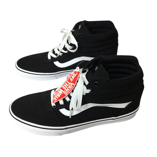 Shoes Sneakers By Vans In Black & White, Size: 11