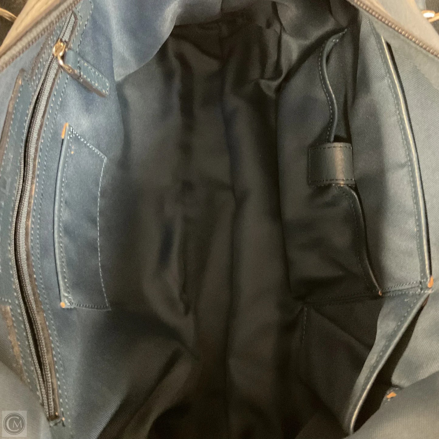 Handbag By Wilsons Leather, Size: Medium