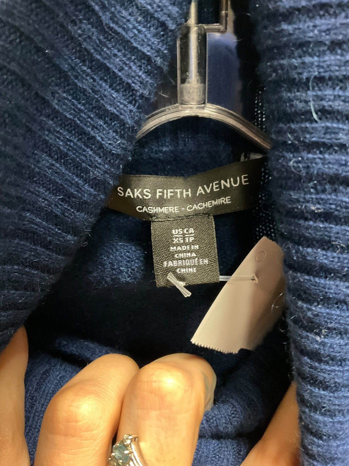 Sweater Cashmere By Saks Fifth Avenue In Blue, Size: Xs