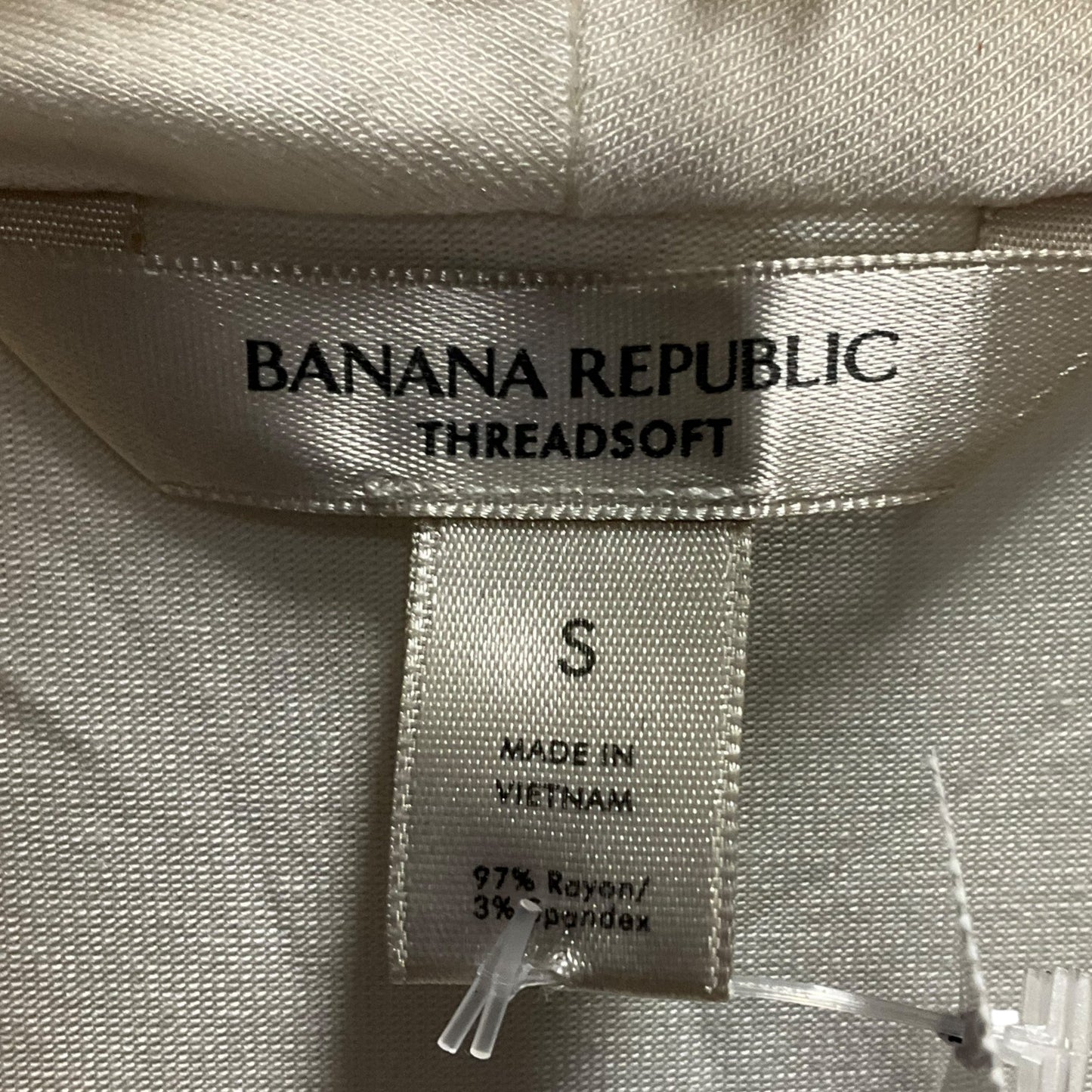 Top Long Sleeve By Banana Republic In Cream, Size: S