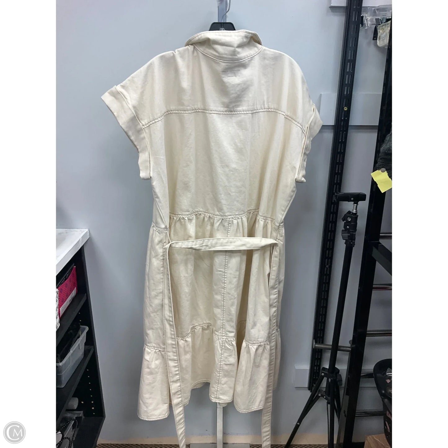 Dress Casual Short By Ava & Viv In Cream, Size: 2x