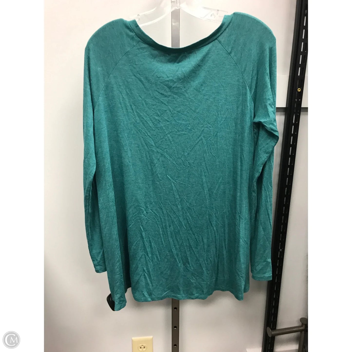 Top Long Sleeve Basic By Bordeaux In Green, Size: M