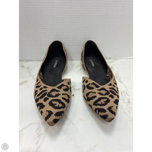 Shoes Flats By Vivaia In Animal Print, Size: 10