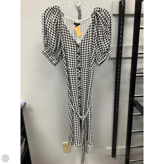 Dress Casual Short By Ann Taylor In Checkered Pattern, Size: 2