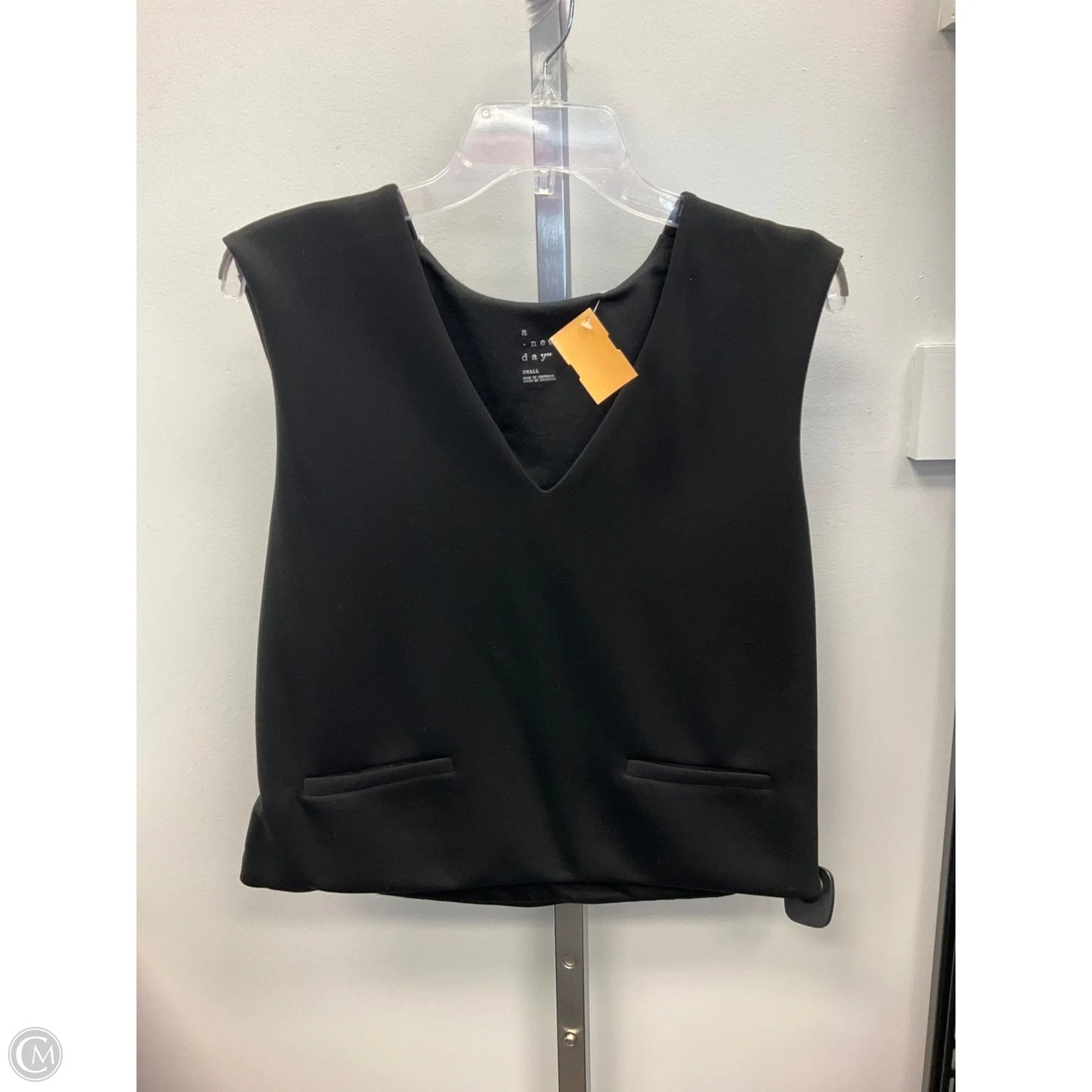 Top Sleeveless By A New Day In Black, Size: S