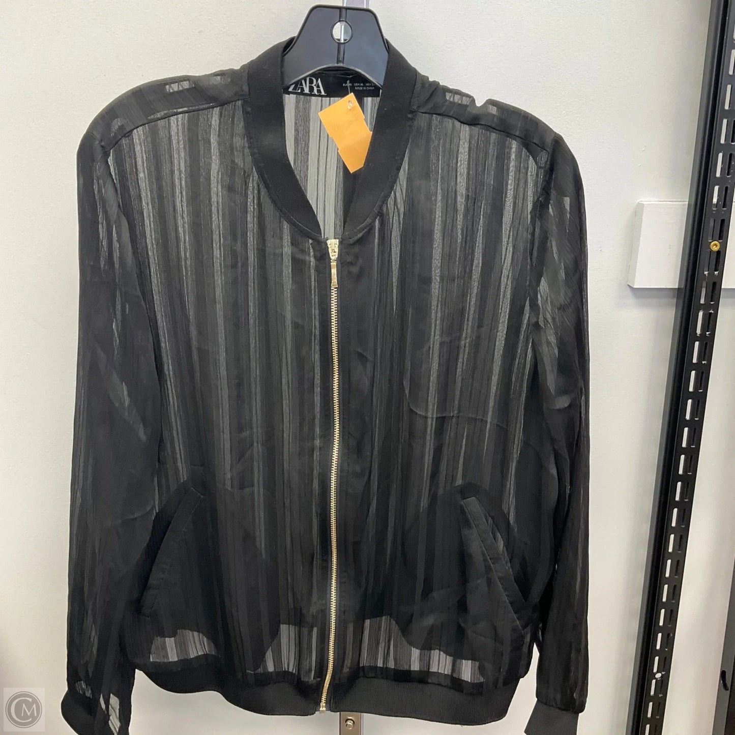 Top Long Sleeve By Zara In Black, Size: Xl