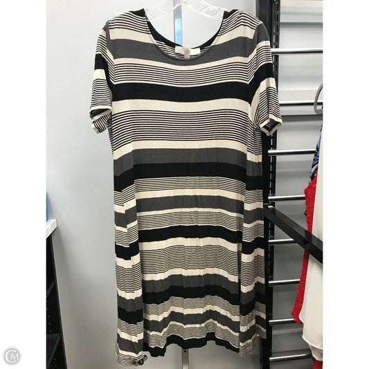 Dress Casual Short By Loft In Striped Pattern, Size: M