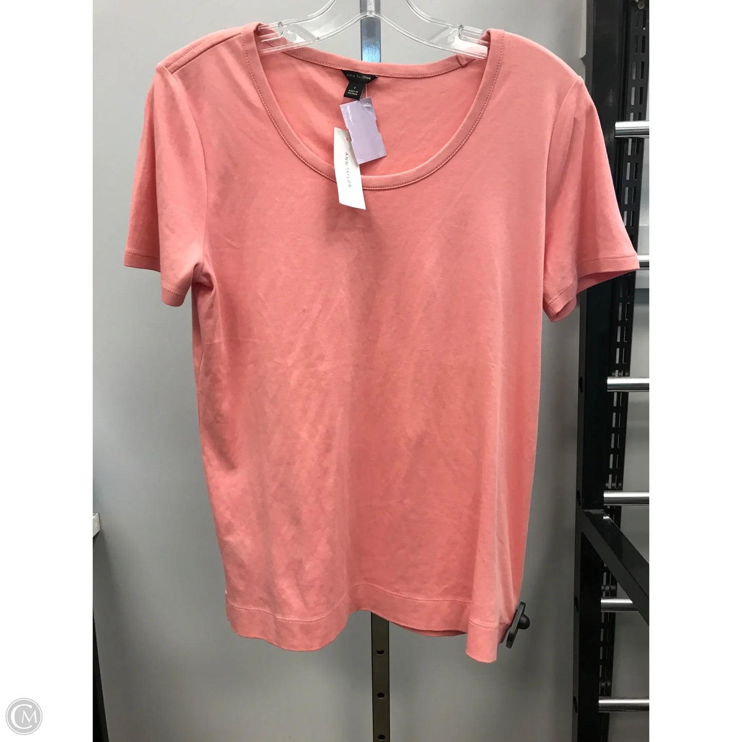 Top Short Sleeve Basic By Ann Taylor In Peach, Size: S