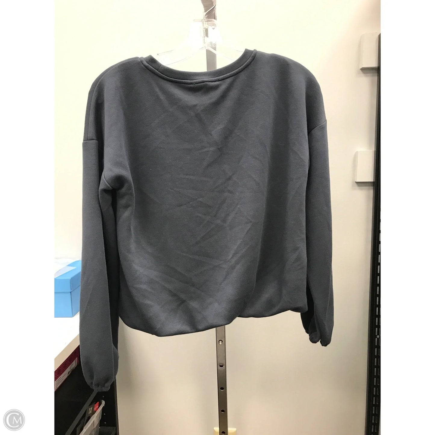 Top Long Sleeve By Cable And Gauge In Grey, Size: S