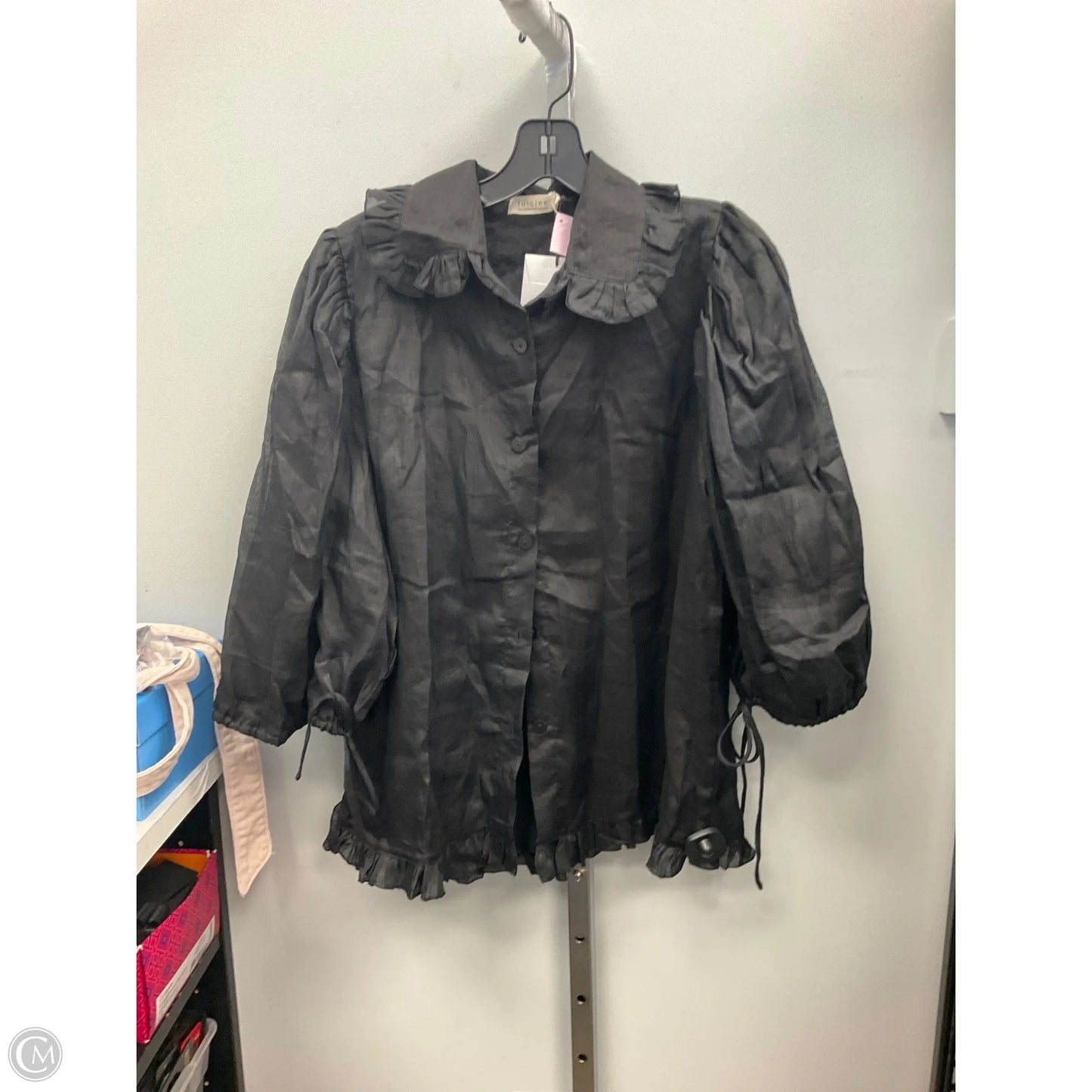 Top 3/4 Sleeve By Cmb In Black, Size: L